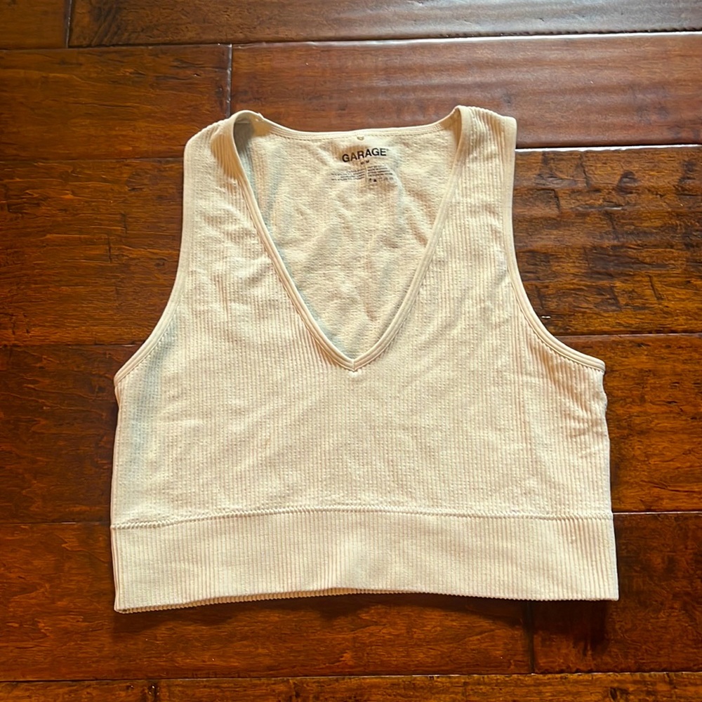 Garage tank- size medium